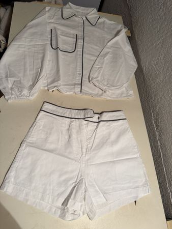 Sommer  Set, weiss mit Details, Grösse M, Top Zustand