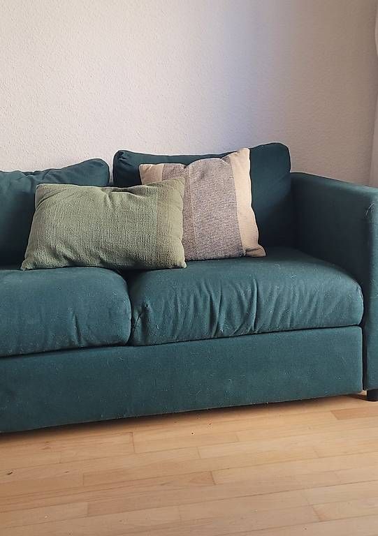 Sofas: Canapé vert 2 places – Gebraucht aus Lausanne von chl_f2sy