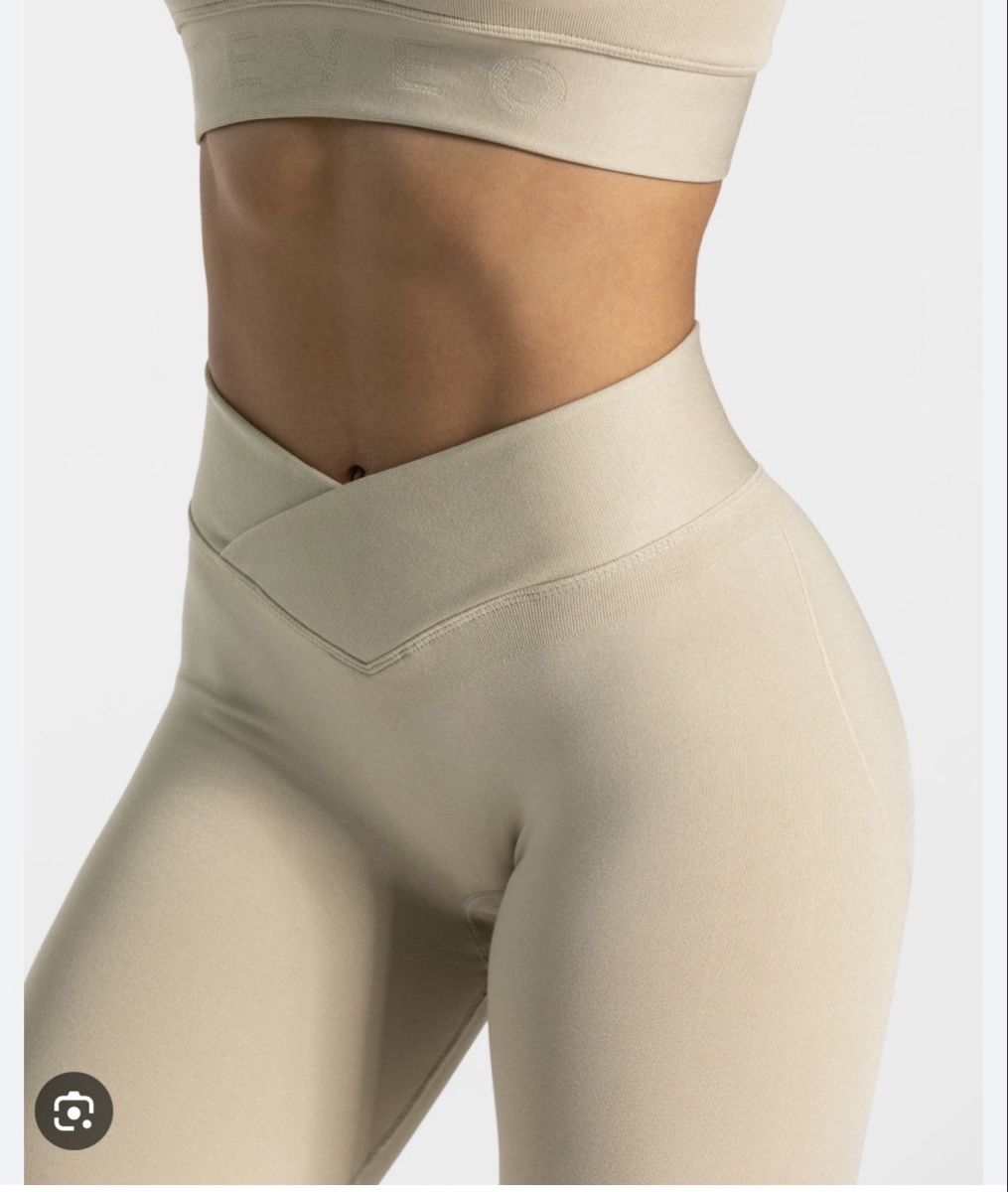 Teveo Leggings: Teveo V-Shape Leggins grau Gr.M – Usato da Eglisau venduto da Brewster1 5