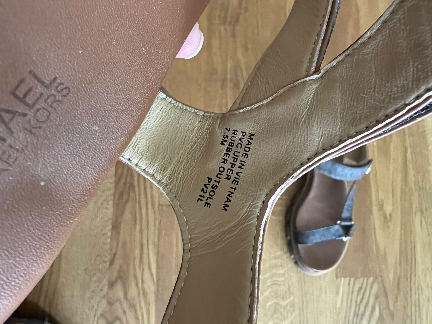 Michael Kors Scarpe da donna: MK Michael Kors Damenschuhe – Usato da Uznach venduto da Ya_x7x6 7