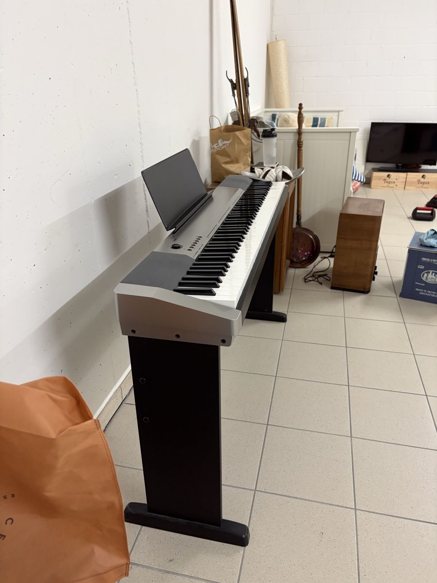 Casio Musikinstrumente: Casio CDP-130 – Neu (gemäss Beschreibung) aus Küsnacht ZH von las_w8st 5