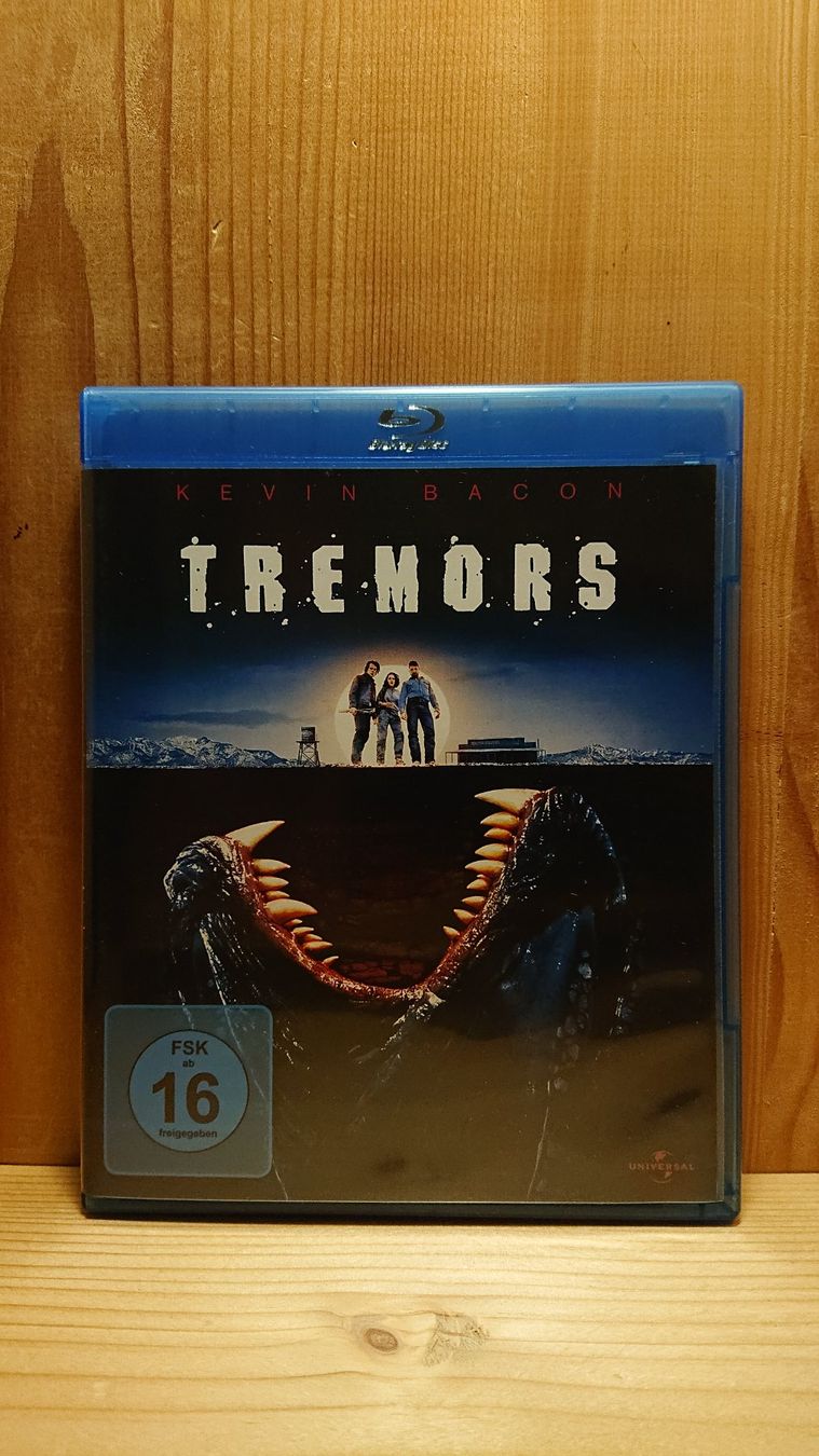 Alle DVDs: TREMORS Blu-Ray mit Kevin Bacon – Gebraucht aus Wilderswil von Exebub