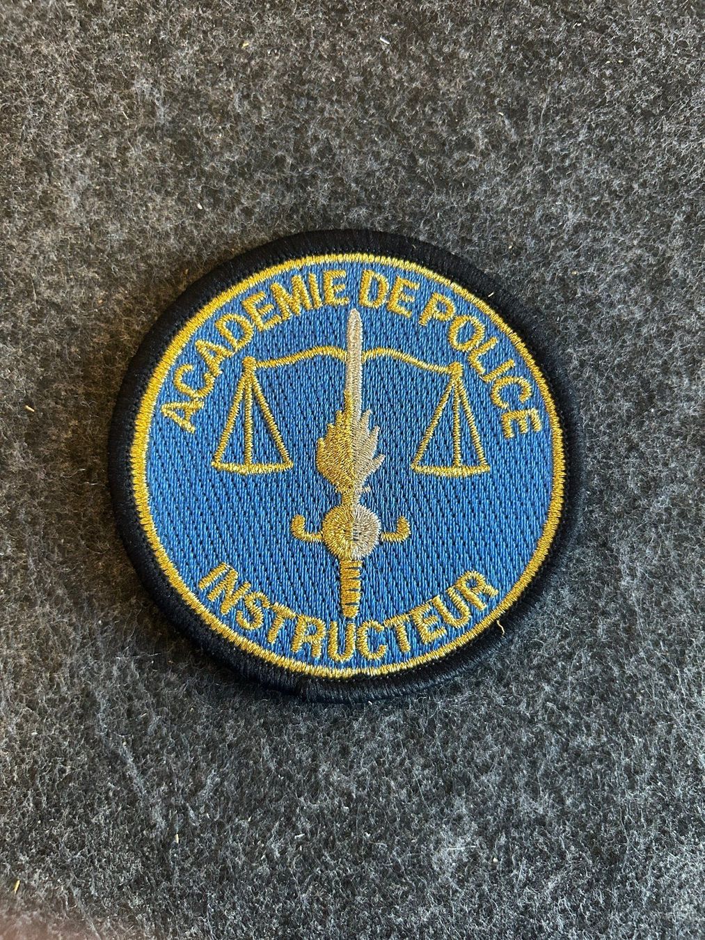 Plaketten & Abzeichen: Patch, Academie de Police Savatan, Instructeur V5 – Gebraucht aus Berikon von DGC-1995