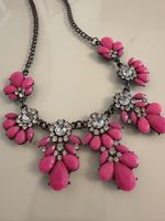 Schmuck-Halskette mit pinken Blumen und Strasssteinen 🌸💎