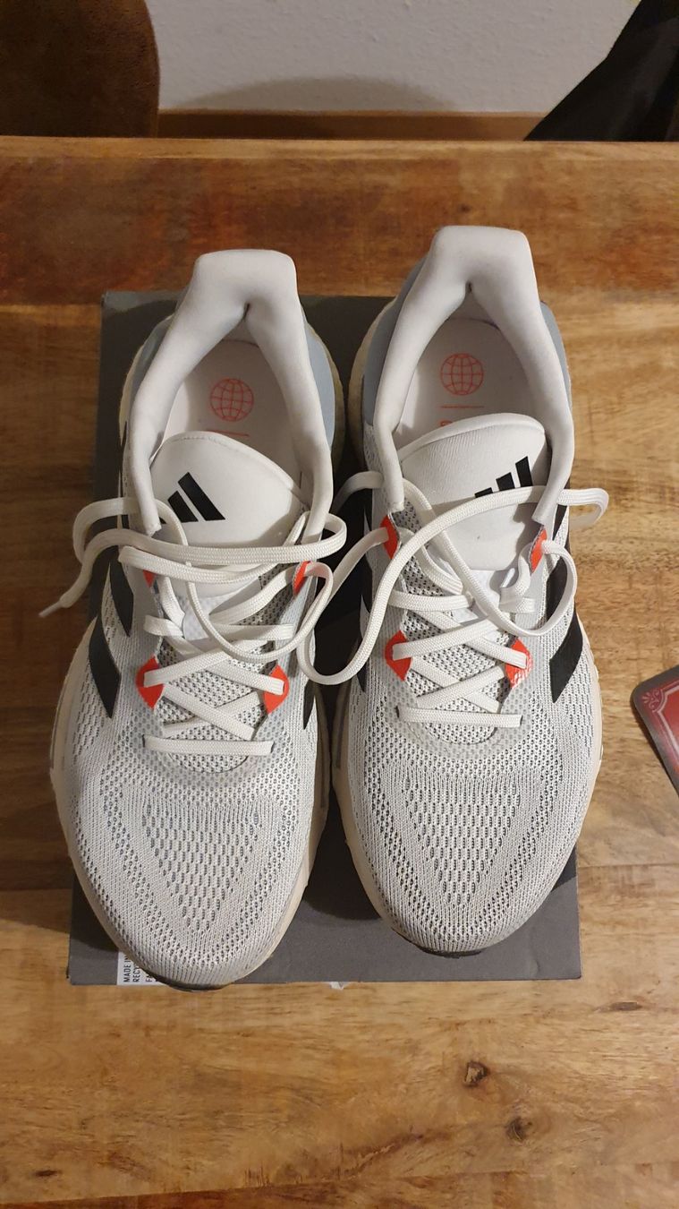 Adidas Scarpe da uomo: Adidas Solarglide 6 M – Nuovo (secondo la descrizione) da Petit-Lancy venduto da sis_c98p
