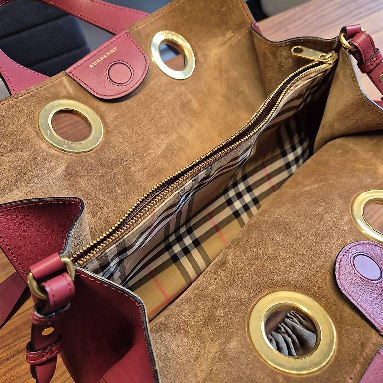 Borse da donna: Burberry Handtasche  – Usato da Meggen venduto da darcy10 4