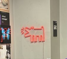 Neonlicht Hund Keith Haring YELLOWPOP neu und originalverpac