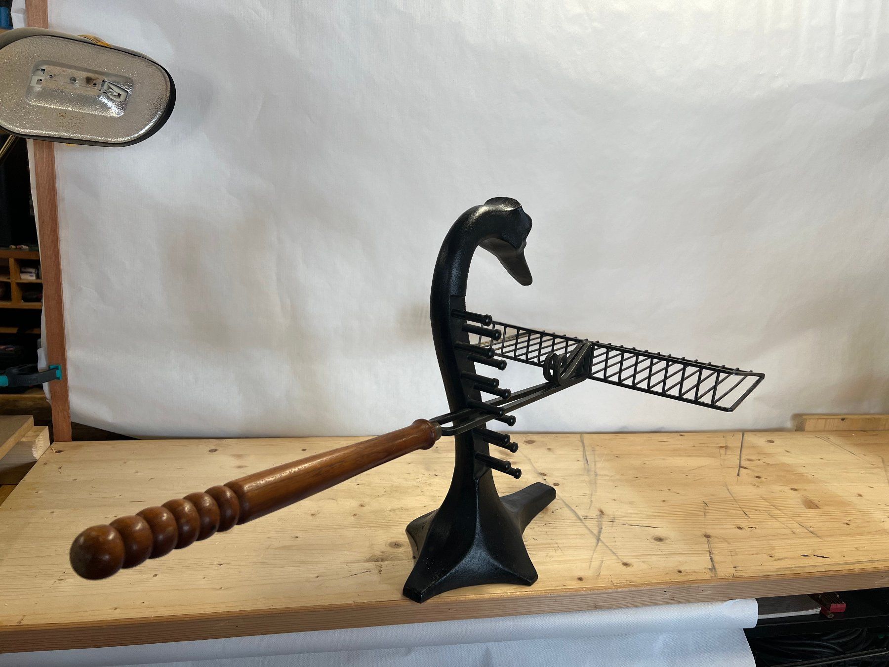 Cheminée: Grille à viande de luxe et son support pour cheminée! – Gebraucht aus Leysin von velatara