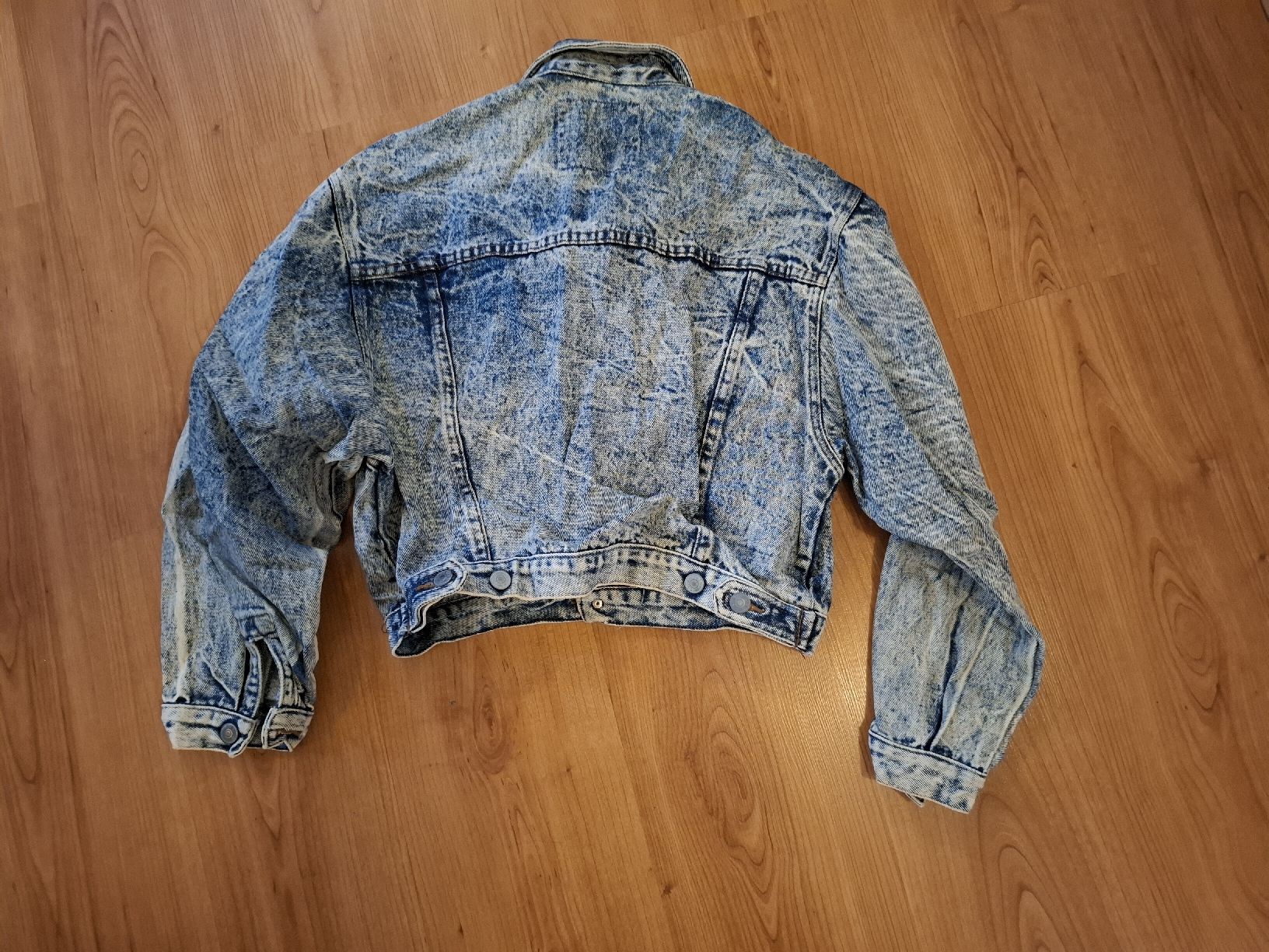 Vestes: True Vintage 90er Jeansjacke Jett – D'occasion à Hunzenschwil par Hardrock6 1