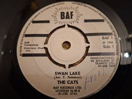 Reggae 7" - The Cats - Swing Low / Black Swan - 1968