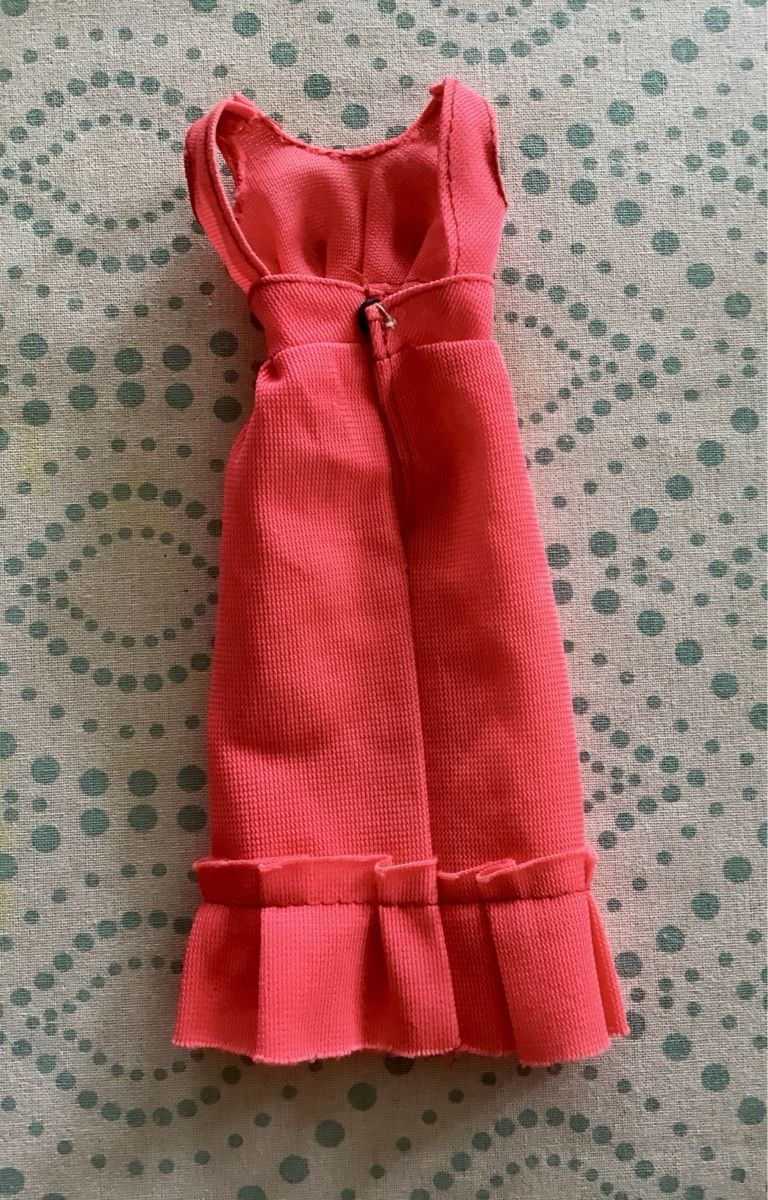 Bambole: Outfit Barbie Puppen Grösse – Usato da Birsfelden venduto da rah_8bfj 1