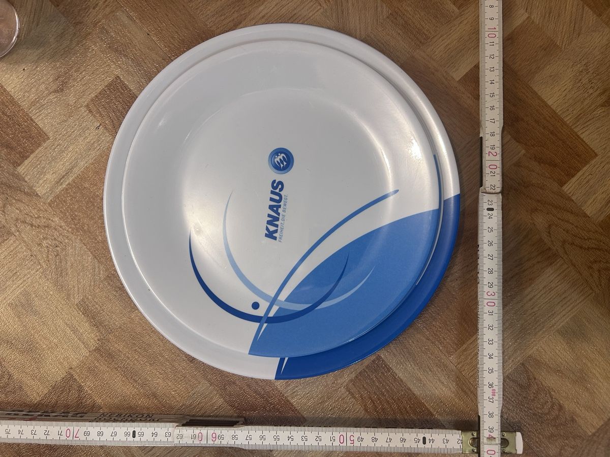 Services de table: KNAUS Camping Geschirr Set – D'occasion à Jona par Tidy76 1