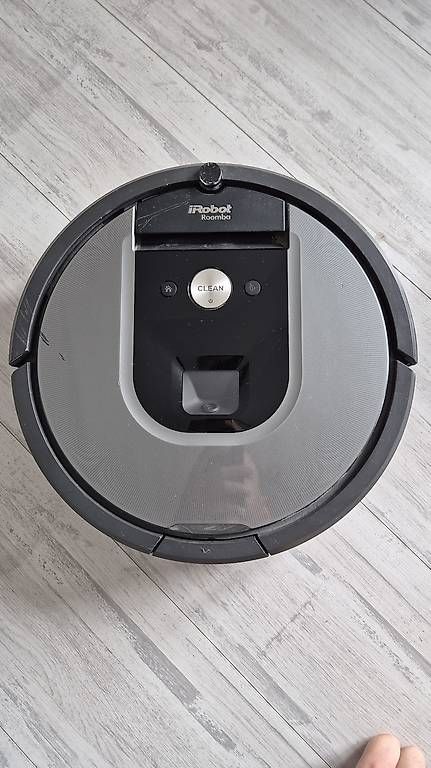 Aspirateurs & Accessoires: iRobot Roomba 960 – D'occasion à Unterentfelden par Laric26
