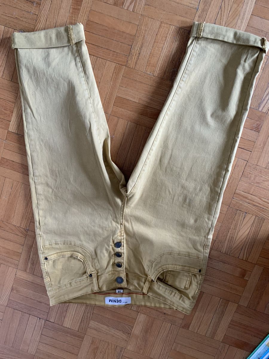 Pantaloni: DENIM by Chicorée kurzhose gr 38 – Usato da Gutenswil venduto da Bregenzer8610 2
