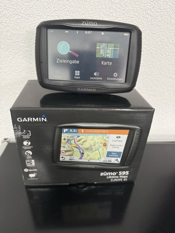 GARMIN Zumo 595 LM, EU Motorrad Navigation - TOP 3