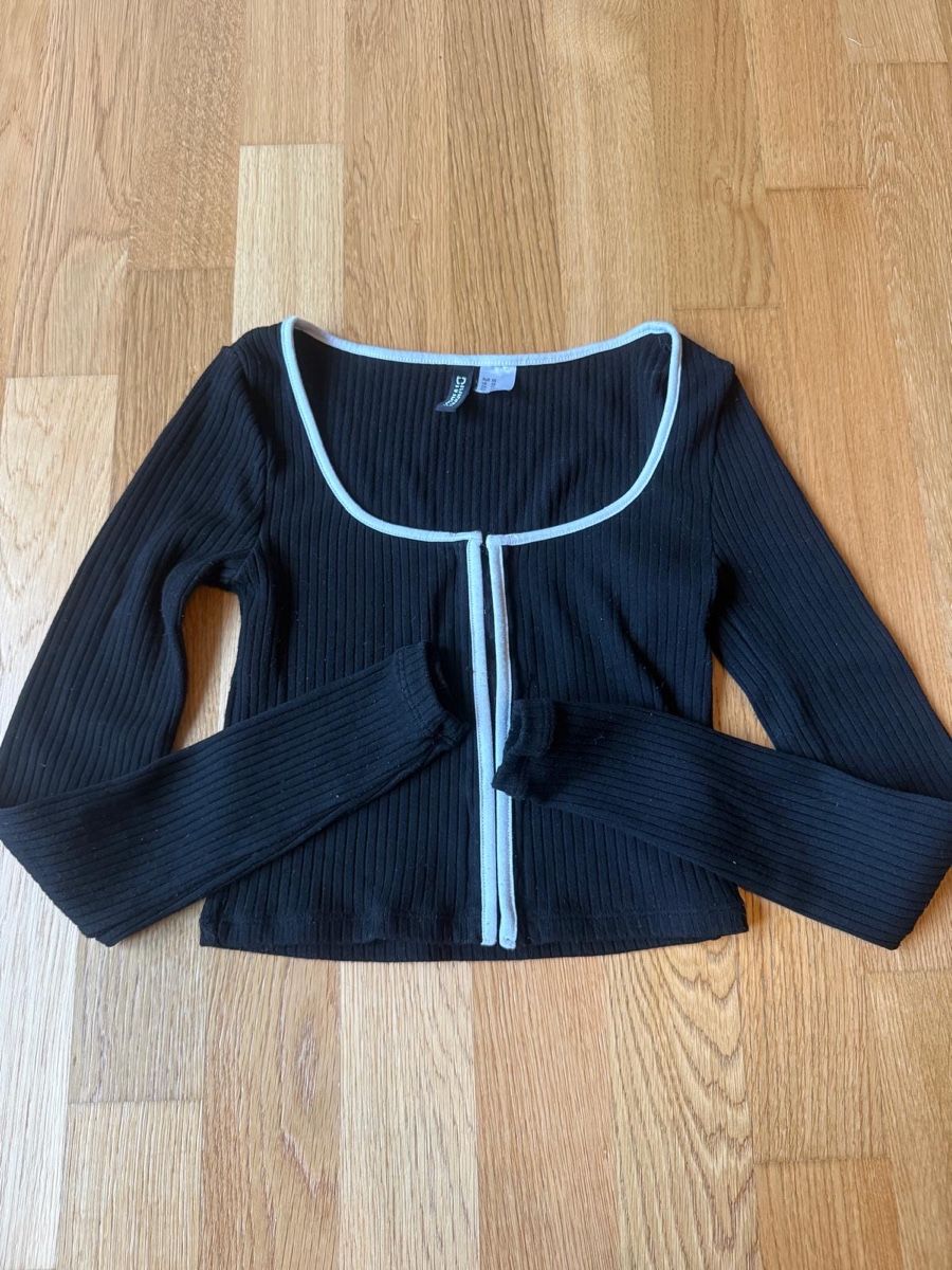 H&M Maglioni & Felpe: Langarmshirt – Nuovo (secondo la descrizione) da Brunnen venduto da san_7gww