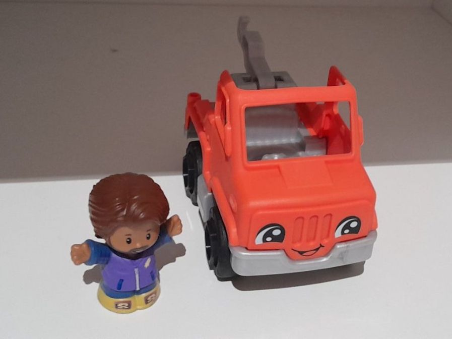 Giocattoli: Little People Abschleppwagen mit Fahrer – Usato da Zürich venduto da cole15