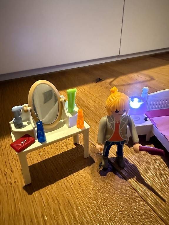 Giocattoli: Playmobil Schlafzimmer – Usato da Kirchlindach venduto da fecop 1