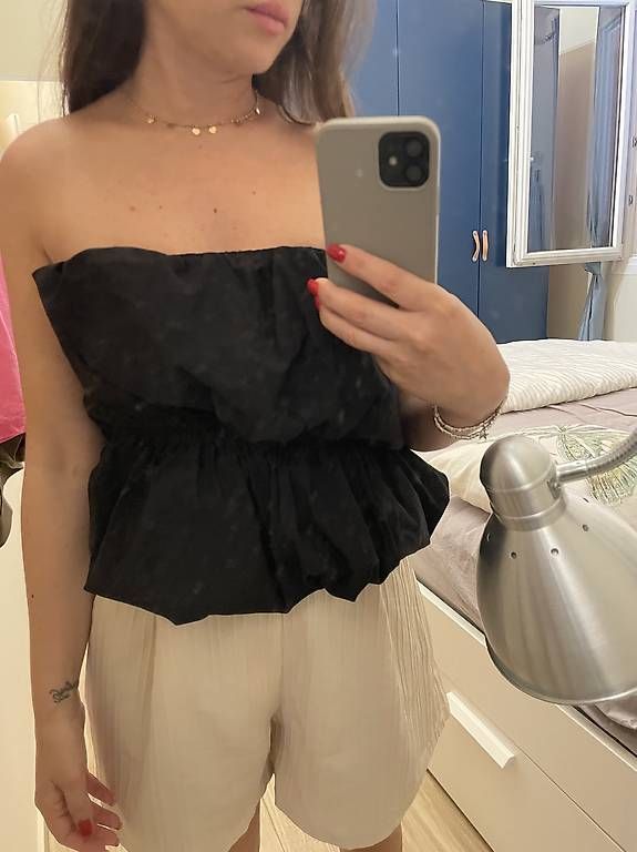 Top: Top Zara nuovo xs s – Usato da Balerna venduto da lis_qx6r 1