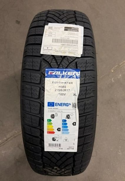 Pneumatici & Ruote complete: Falken Winterreifen – Nuovo (secondo la descrizione) da Biel/Bienne venduto da orpundgarage
