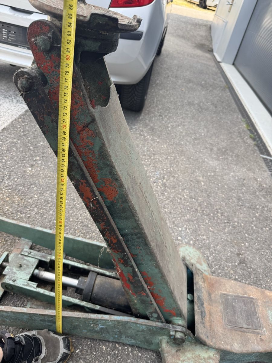 Piattaforme elevatrici & Crick: wagenheber gross Bradbury 2.5t – Usato da Aarwangen venduto da vic_8t2r 6