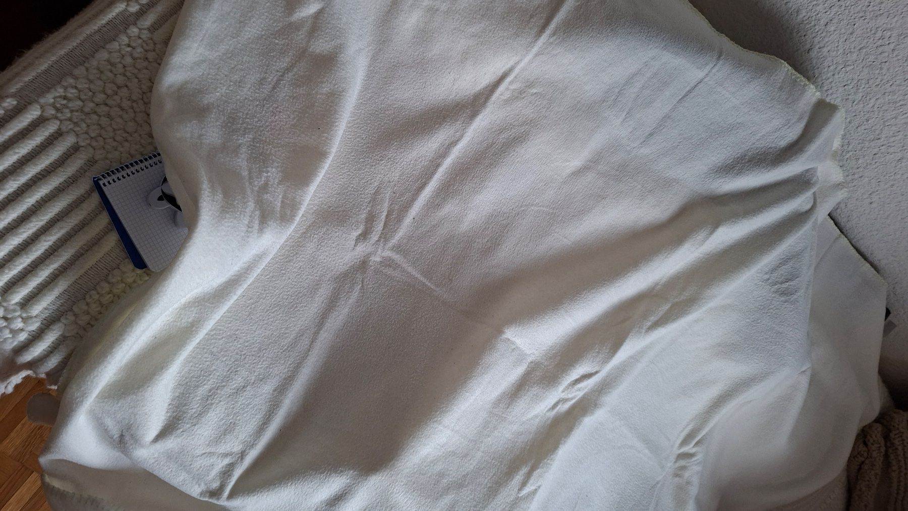Decken: 1 lot de 2 couvertures crème 100 % polyester – Gebraucht aus Yverdon-les-Bains von Monique6 1