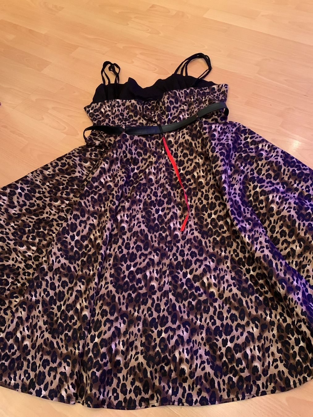 Vestiti: Magnifique robe Hell Bunny léopard taille 4XL – Usato da MEYRIN venduto da Gwendo10 1