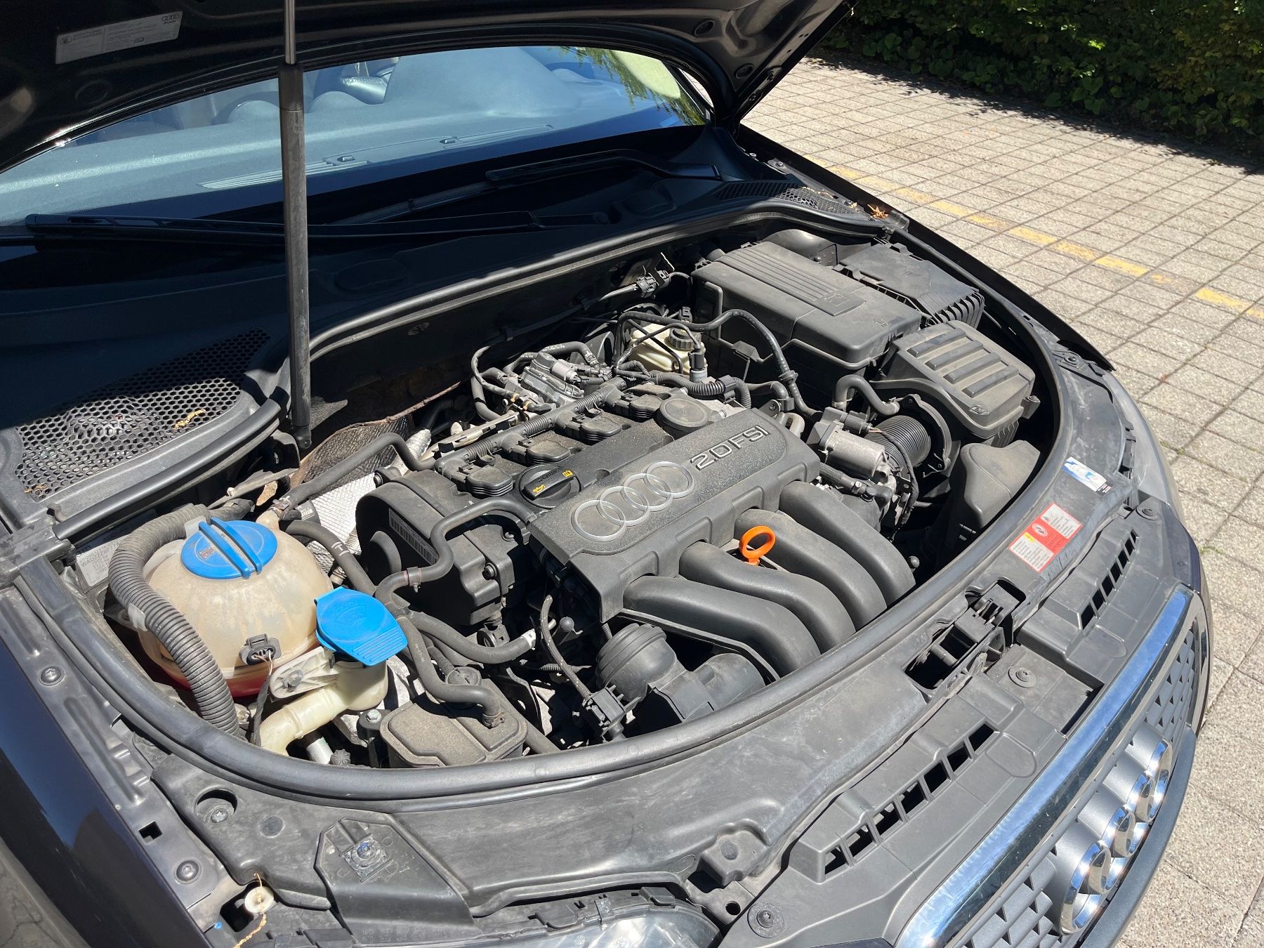 Audi Automobili: Audi A3 Sportback 2.0 FSI dunkelgrau – Usato da Bolligen venduto da hyperCompany 7