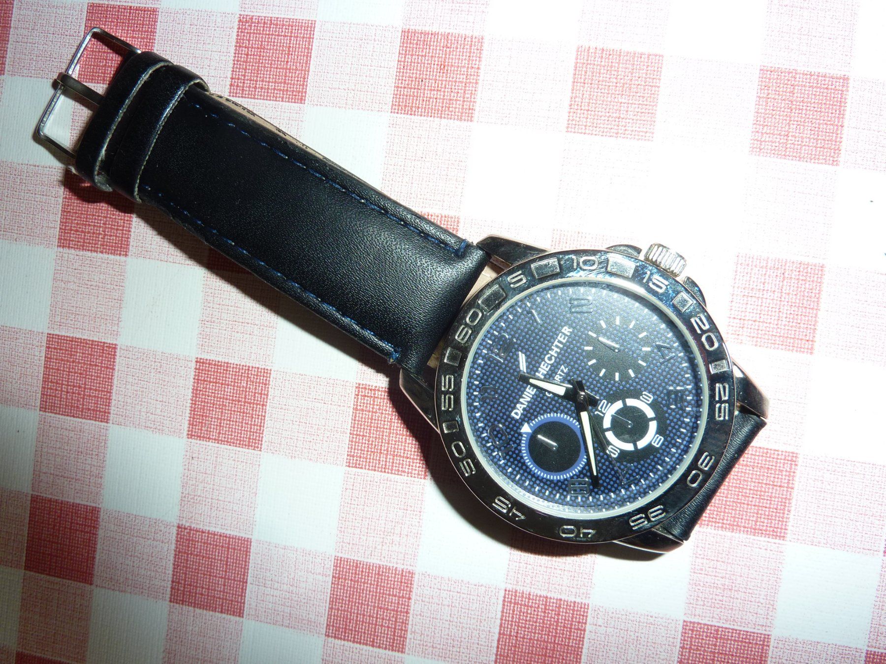 Daniel Hechter Uhren: MONTRE. D. HECHTER. NEUVE:DIVERS FONCTIONS.. – Neu und originalverpackt aus Lausanne von coucoulet 1