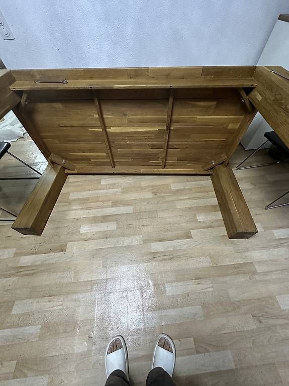 Tables: Tisch mit Bank – D'occasion à Zürich par eno_9wl6