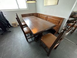 Eckbank mit Tisch und Stühlen massiv Holz