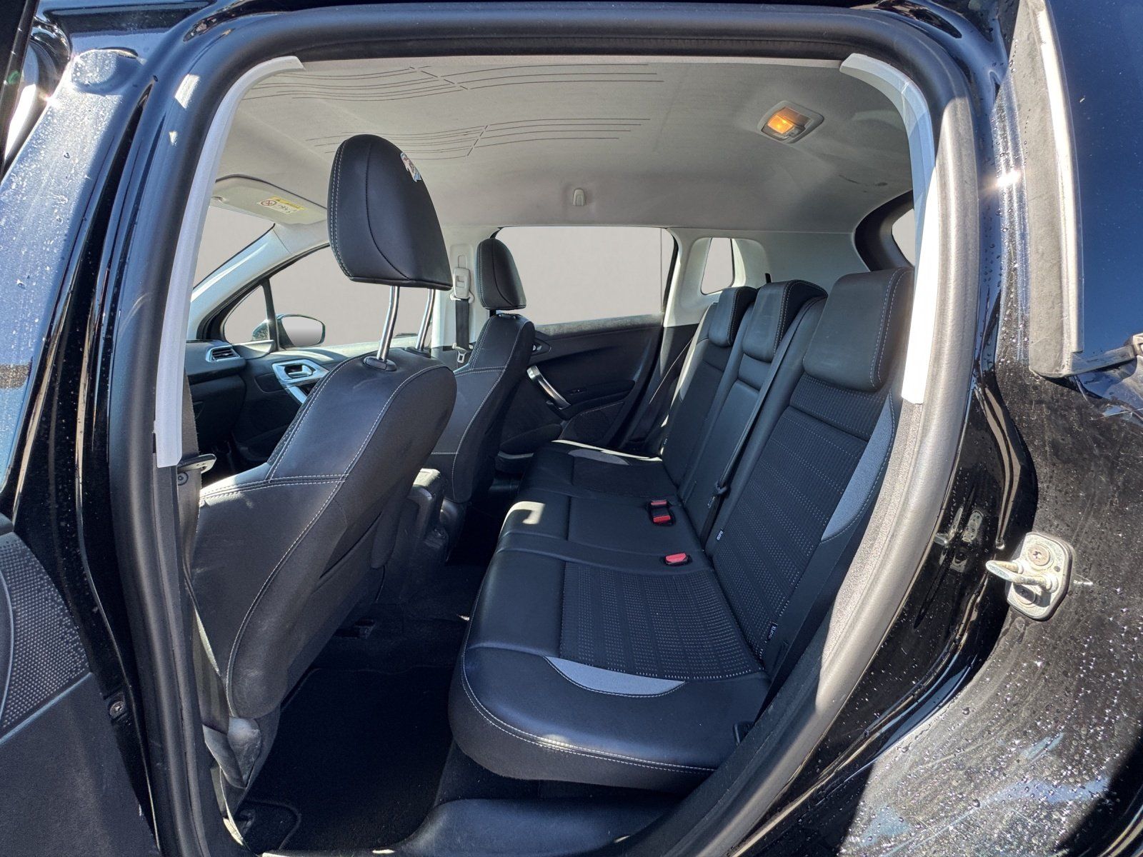 Peugeot Automobili: Peugeot 2008 1.2 e STT – Usato da Urtenen-Schönbühl venduto da GGSB-Schoenbuehl 8