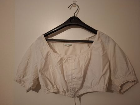 Unterzoehbluse für Dirndel oder Tracht