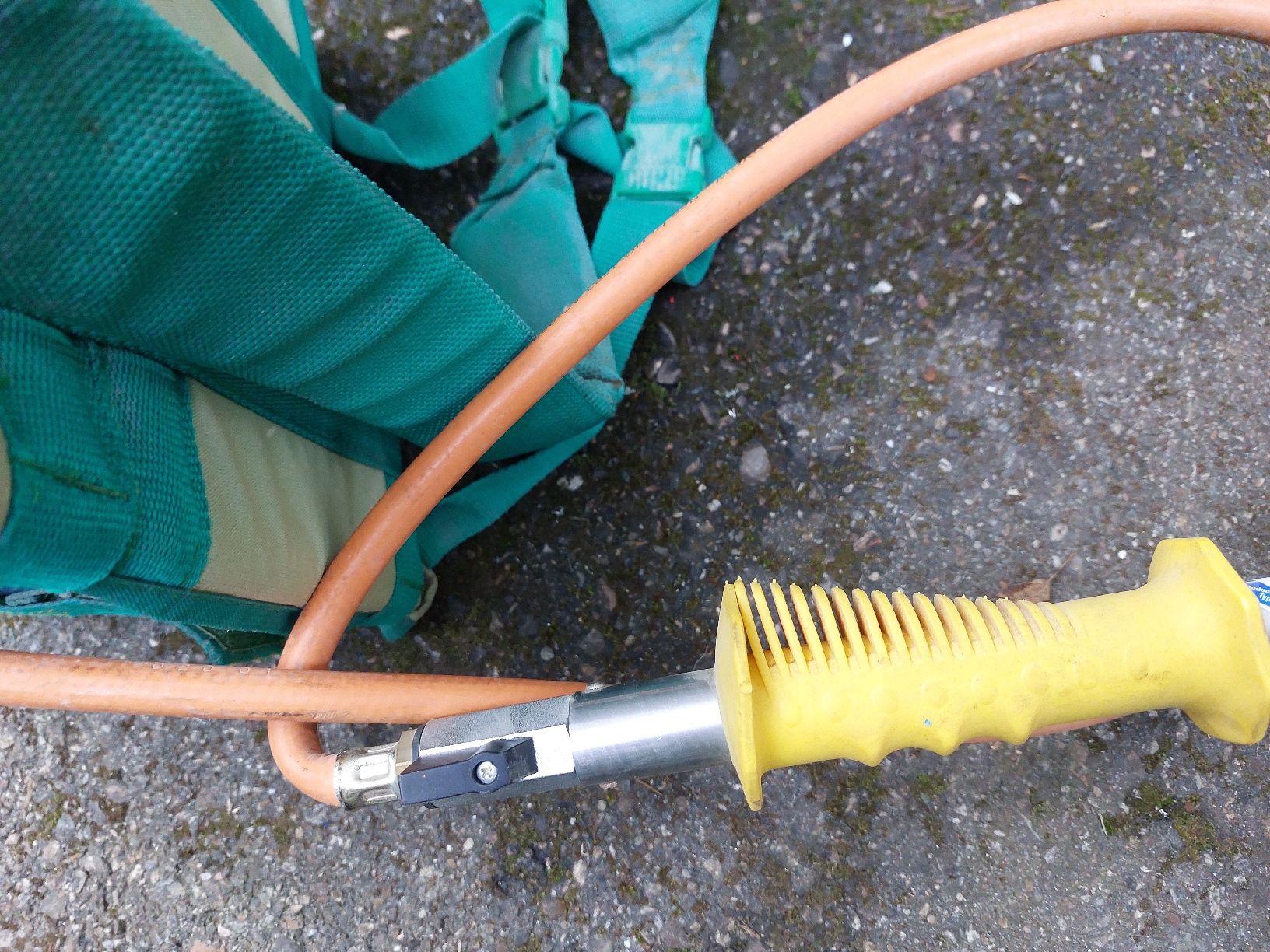 Alle Werkzeuge: Unkrautabbrenner , Gasbrenner, Heizbrenner Puzzy Boy – Gebraucht aus Kriens von Allerhand5 3