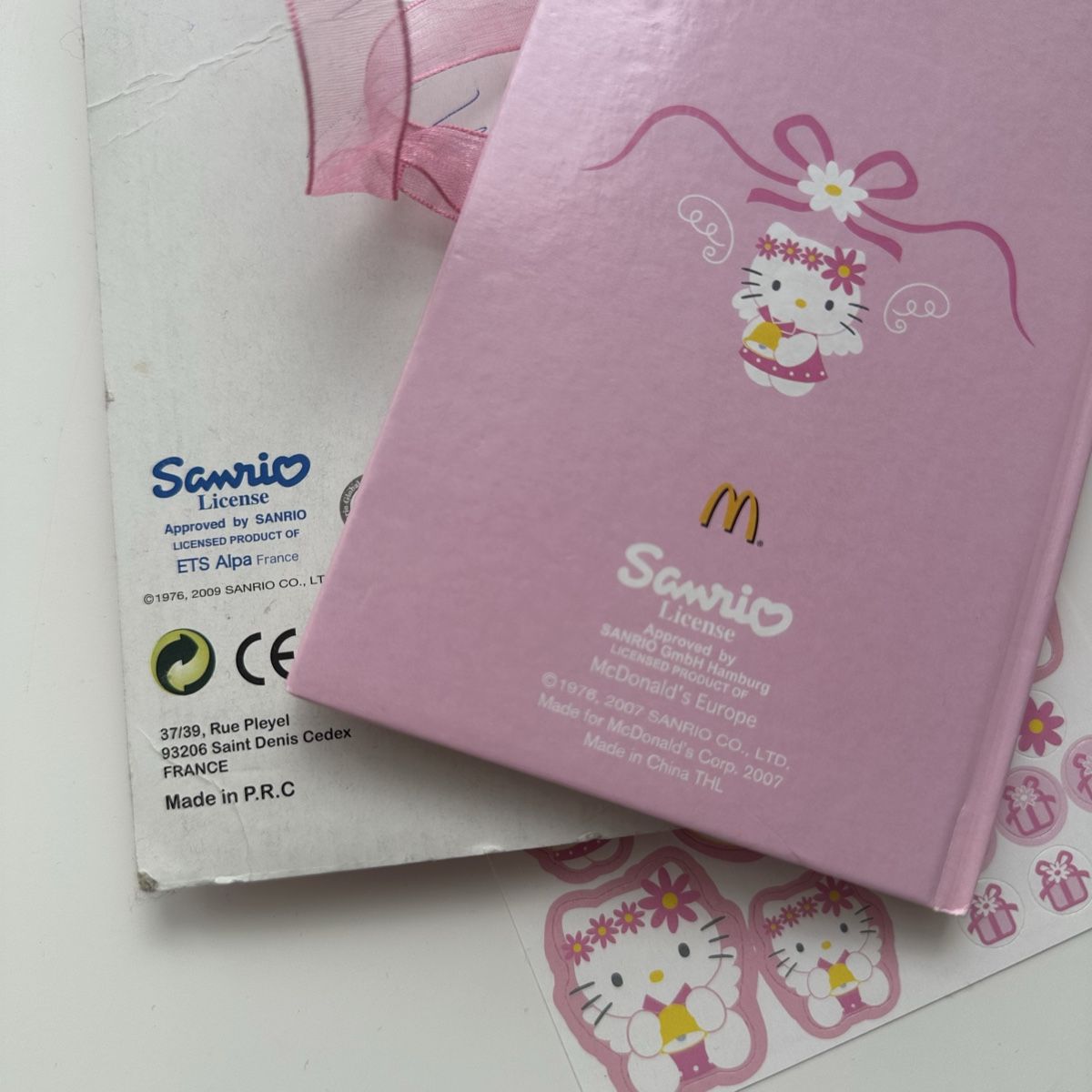Hello Kitty Schreibblöcke: Set papeterie Hello Kitty Sanrio 2007 – Gebraucht aus Givisiez von dor_xb9k 2