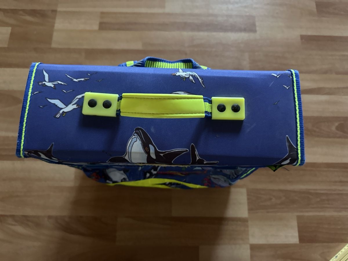 Mc Neill Kindertaschen: Thek Scooli O'Neill Orca Schulranzen – Gebraucht aus St.Gallen von maierm01 1