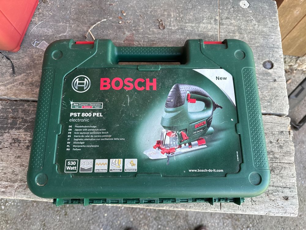 Bosch PST 800 PEL Sierra de Calar 530W