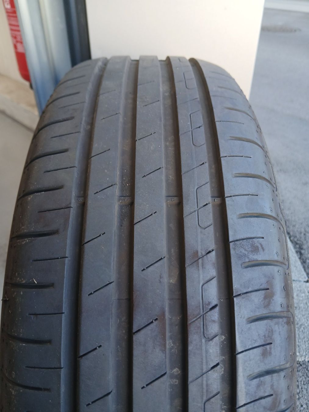 Goodyear Pneus & Kompletträder: Sommerreifen 16" passend zu Ford Focus – Gebraucht aus Worben von Auto_Center_AG 4