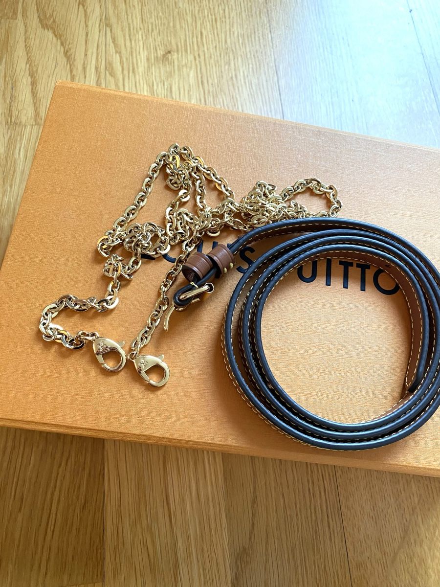 Louis Vuitton Borse da donna: LOUIS VUITTON SOLO Bumbag – Nuovo e nell'imballaggio originale da Winterthur venduto da lallorona 5