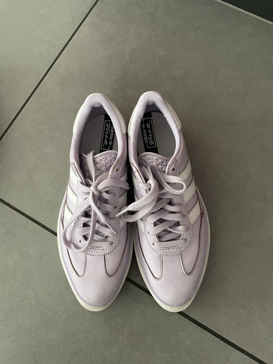Adidas Scarpe da donna: Adidas Sneakers lila – Usato da Niederuzwil venduto da sifel 2