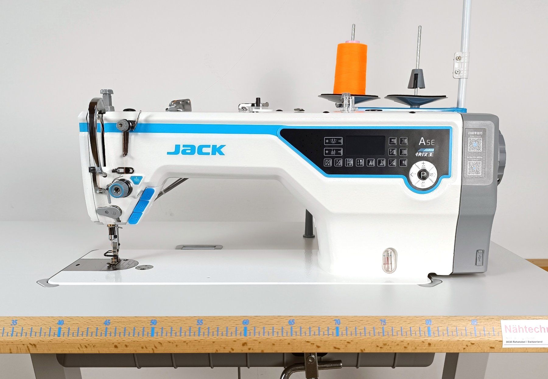 Jack Macchine da cucire: Industrienähmaschine JACK A5E-B / Neu – Nuovo e nell'imballaggio originale da Rehetobel venduto da dani034
