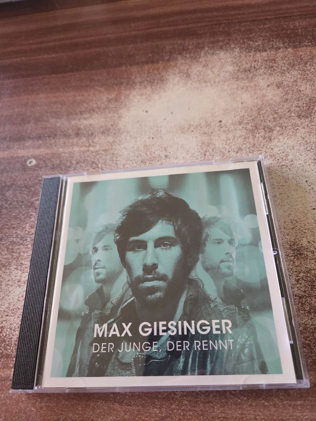 CD: Max Giesinger - Der Junge, der rennt – Usato da Wattenwil venduto da Mage66
