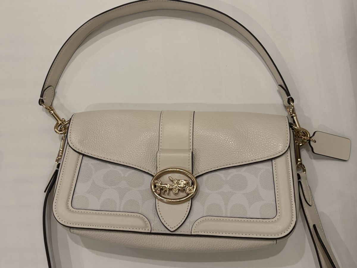 Coach Borse da donna: Coach White Elegant Bag  – Usato da St.Josefen venduto da lop_lh8d 3