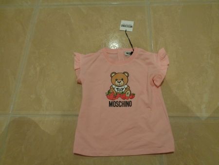 Moschino neues Shirt, 3J 98