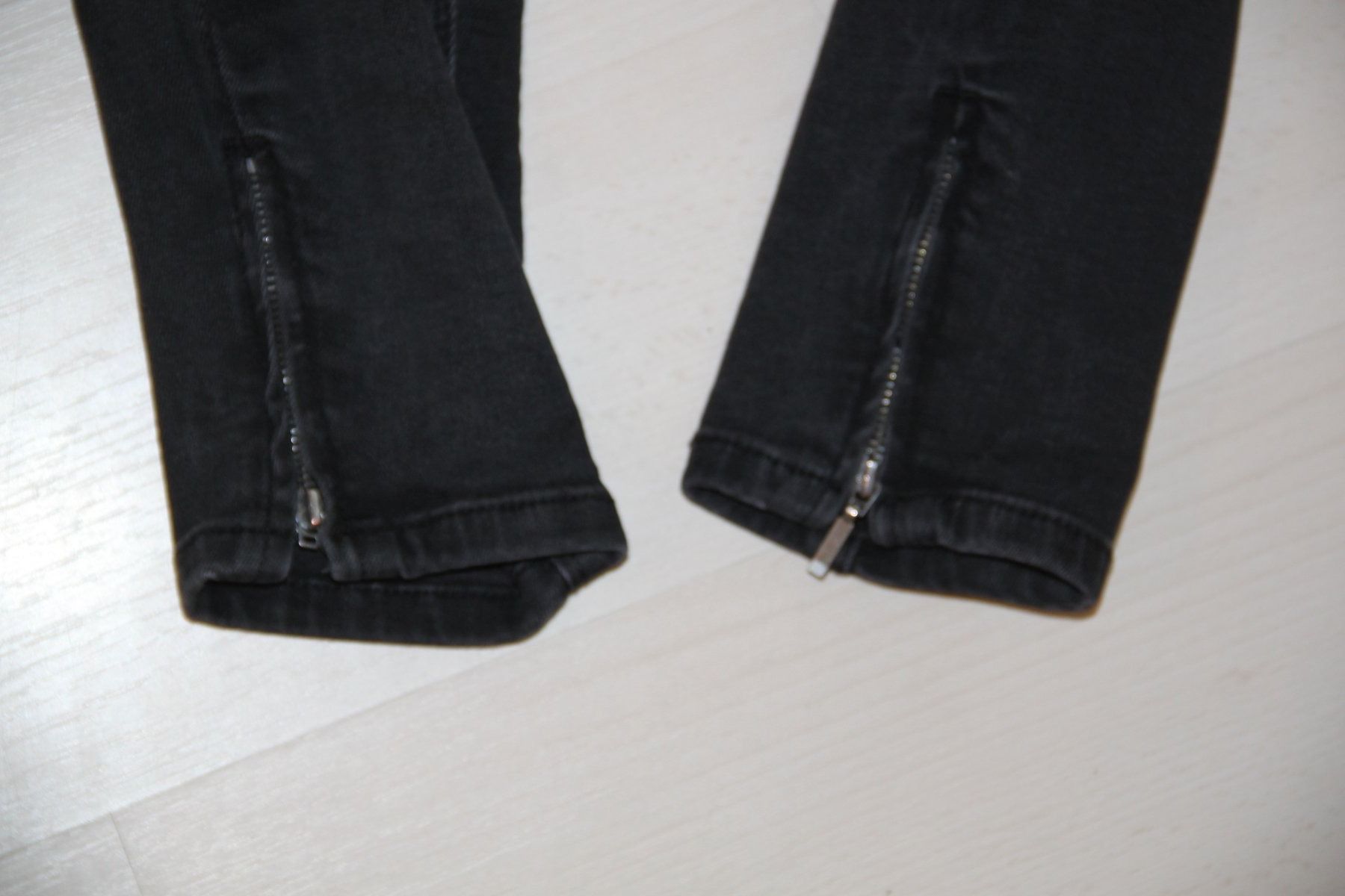 Jeans: Jeans schwarz, Noisy May 30/32 – Usato da Walterswil SO venduto da Mama_noel 2