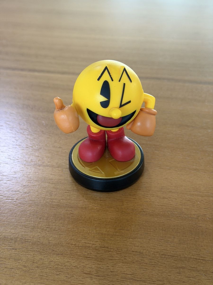 Nintendo Statuette: Pac Man Amiibo Figur Nintendo Switch – Usato da Solothurn venduto da Luckyytee