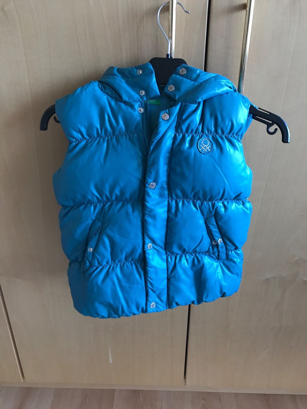 Benetton Altro abbigliamento per bambina: Gilet doudoune BNETTON 7-8 ans – Usato da Tafers venduto da ValKara