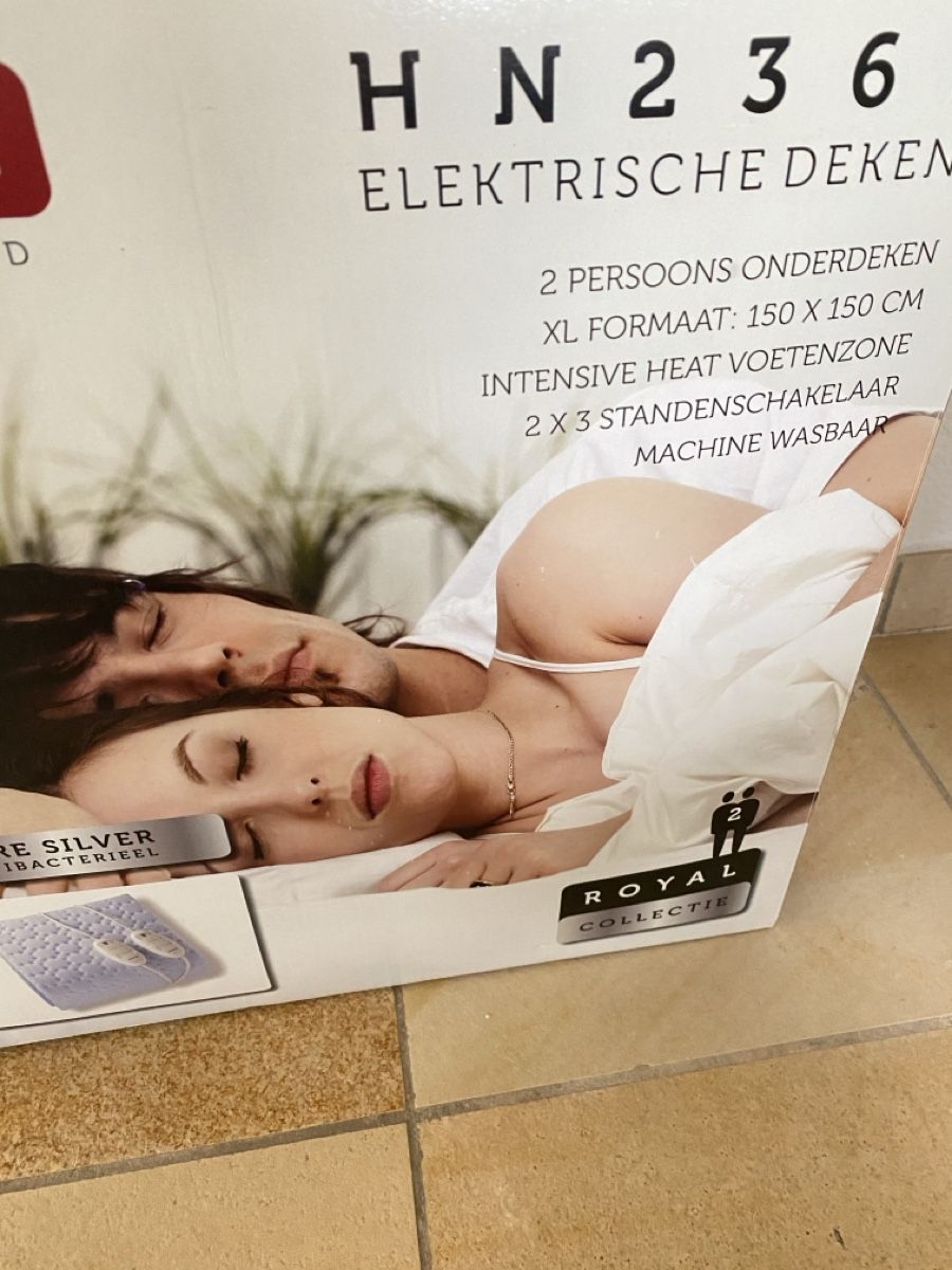 Radiatori: Elektrisches Unterdecke – Usato da Reinach BL venduto da stutkir 1