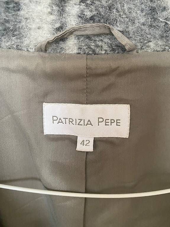 Patrizia Pepe Cappotti: PATRIZIA PEPE Mantel, kariert, grau – Usato da Zürich venduto da sakara3333 3