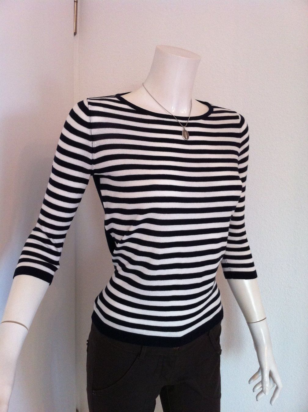 Mango Pullover & Sweatshirts: 🤩MANGO PULLOVER WEISS-DUNKELBLAU GESTREIFT NEU & D&G P. – Neu (gemäss Beschreibung) aus Olten von Naja-Twins-Twins 3
